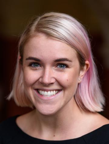 headshot